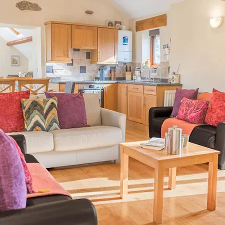 Damson - Ferienhaus *