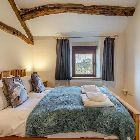 3 Bed In Oc-d31079 Nyaraló
